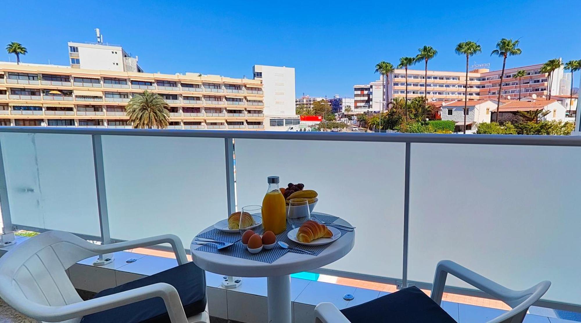 Apartment In The Heart Of Playa Del Ingles
